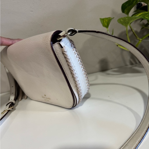 Kate Spade ♠️ Lester white purse - Picture 4 of 13